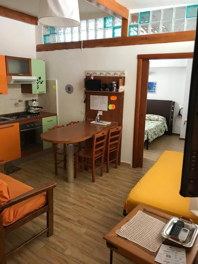 Nido D'Amore A Terracina Bagian luar foto