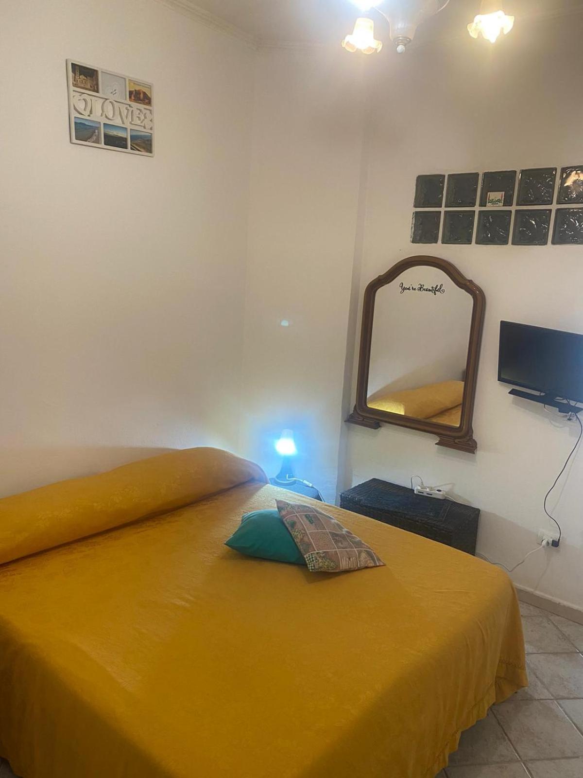 Nido D'Amore A Terracina Bagian luar foto